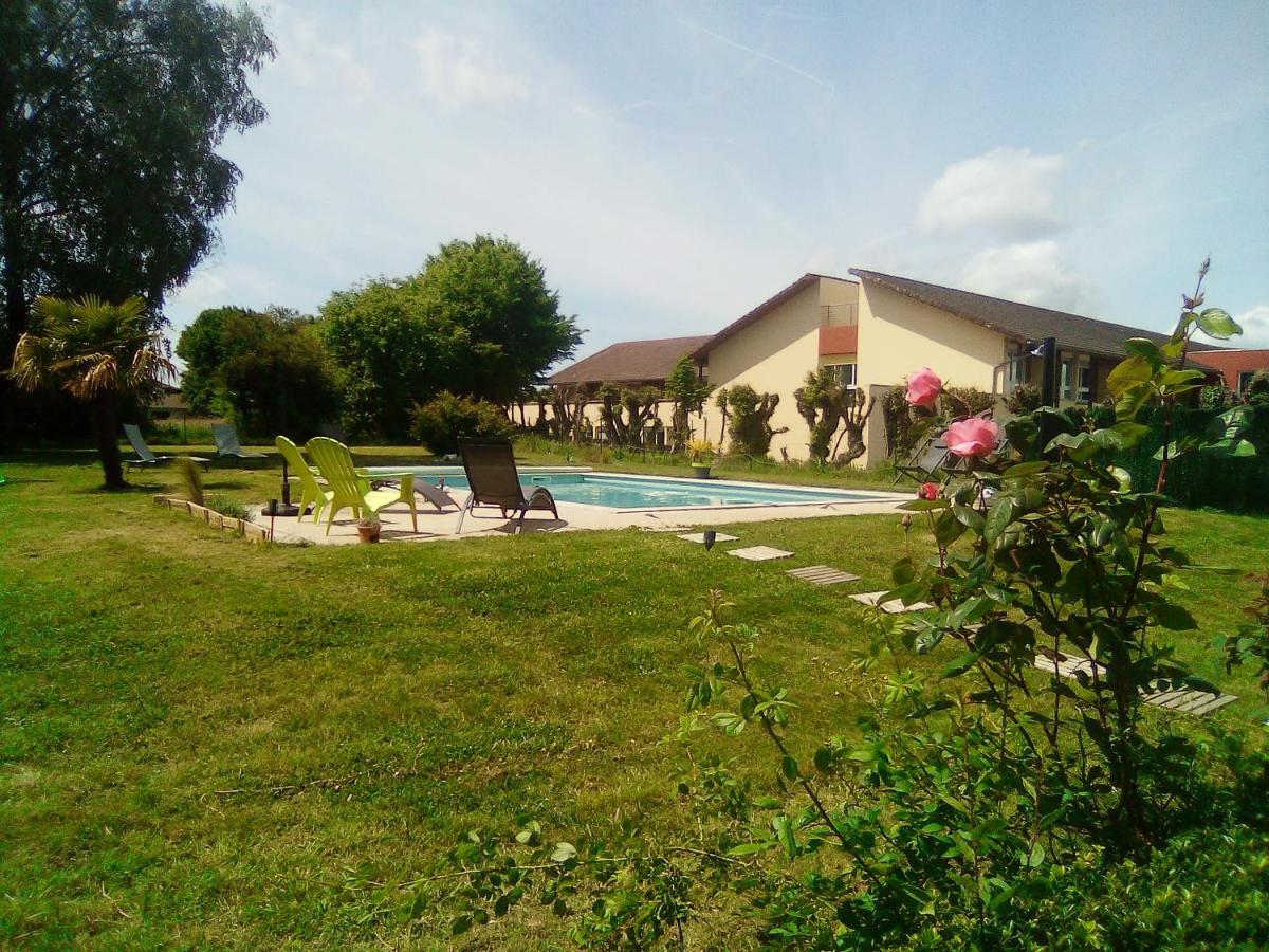 La Villa Du Bearn Garlin Exteriér fotografie
